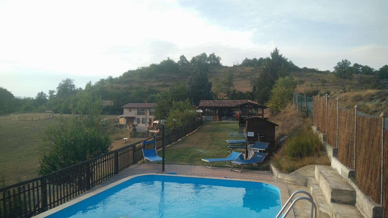 Azienda Agrituristica Cascina La Botta Dego Eksteriør bilde